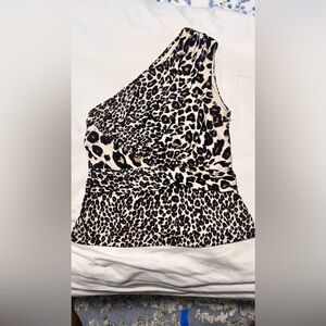 NWOT Leopard Print One-Shoulder Top